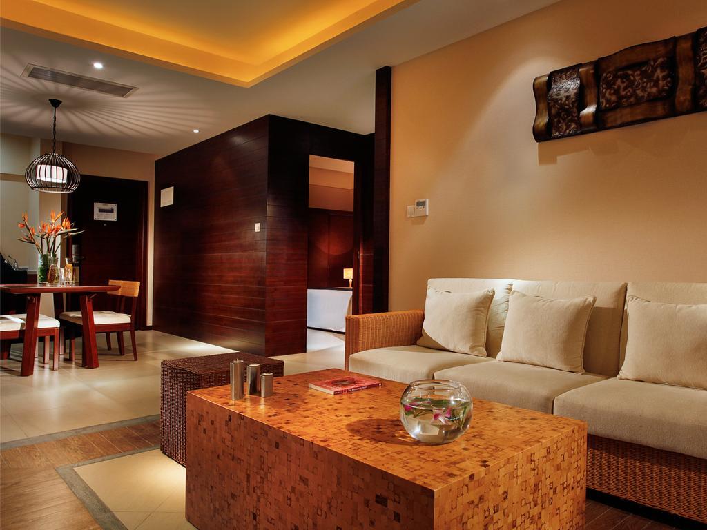 Serenity Coast All Suite Resort Саня Екстериор снимка